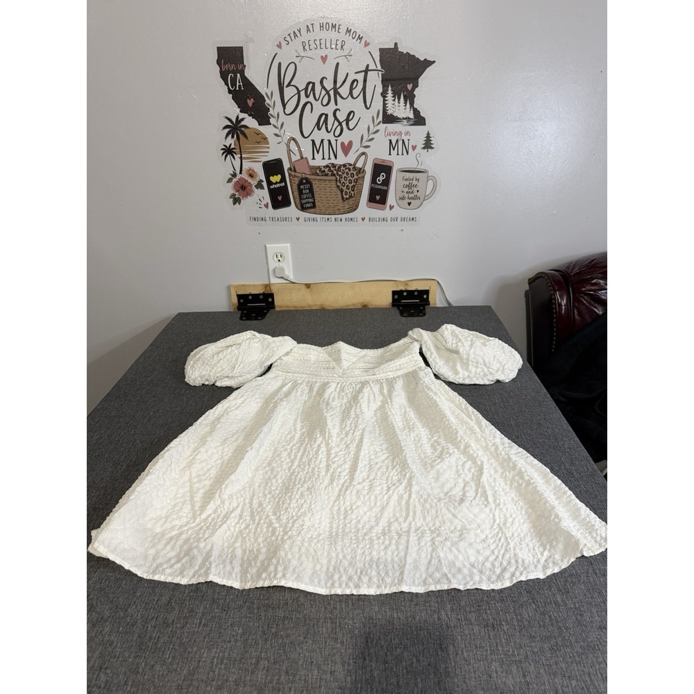 Abercrombie & Fitch White Smocked Seersucker Puff Sleeve Mini Dress Romper S